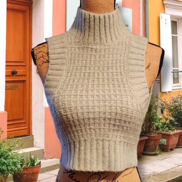 For Love & Lemons Dominique Crop Sweater Tank. Size L. NWT - Picture 5 of 9